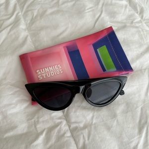 Black cat eye sunglasses